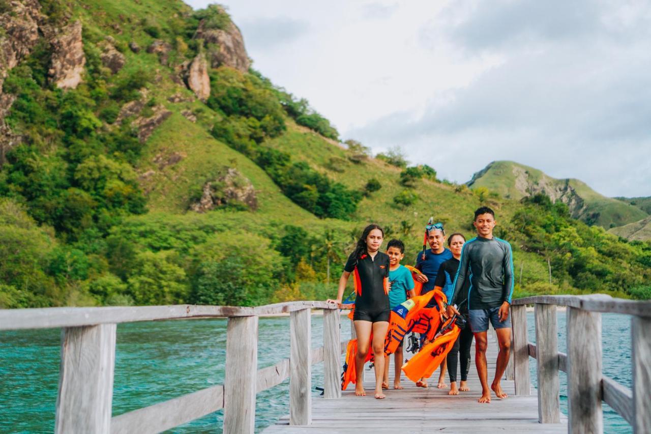 Komodoku One Love Homestay And Tour Labuan Bajo Kültér fotó